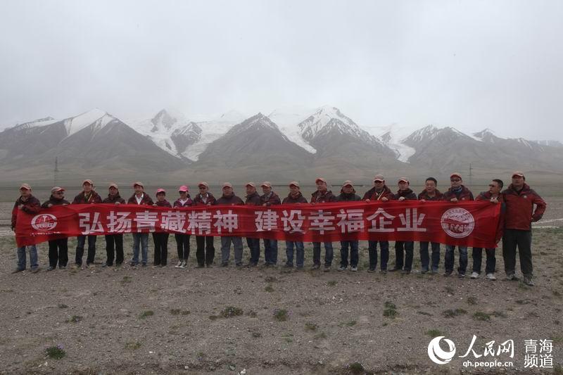 ѩɽ��ׯ�ϳ�ŵ��������ؾ��񣬽����Ҹ���ҵ��