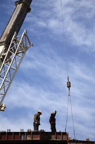 ������������ͷ����·�ֳ�ʩ���������߳�