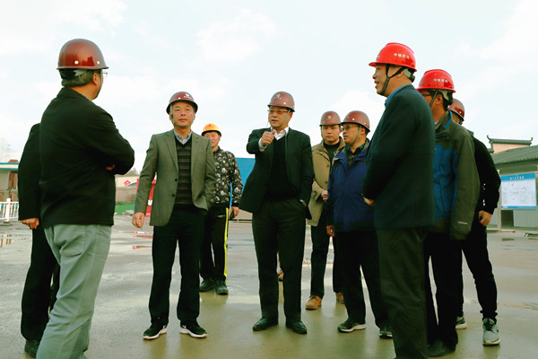 南京地铁董事长_南京地铁图(2)