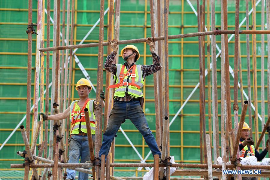 CHINA-ANHUI-HEFEI-CONSTRUCTION WORKERS (CN)