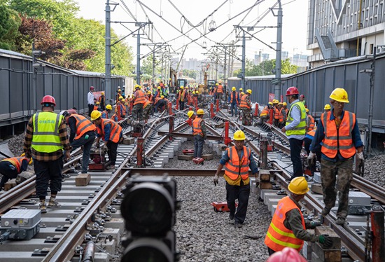 南京地铁2号线西延线预计年内开通运营