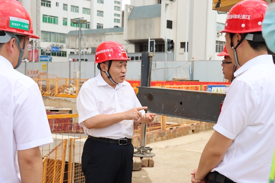 刘勃在南宁开展系列商务活动并检查引导南宁区域部分项目