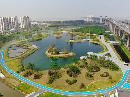 中铁四局承建的芜湖市朱家桥尾水生态湿地公园(中铁四局供图)